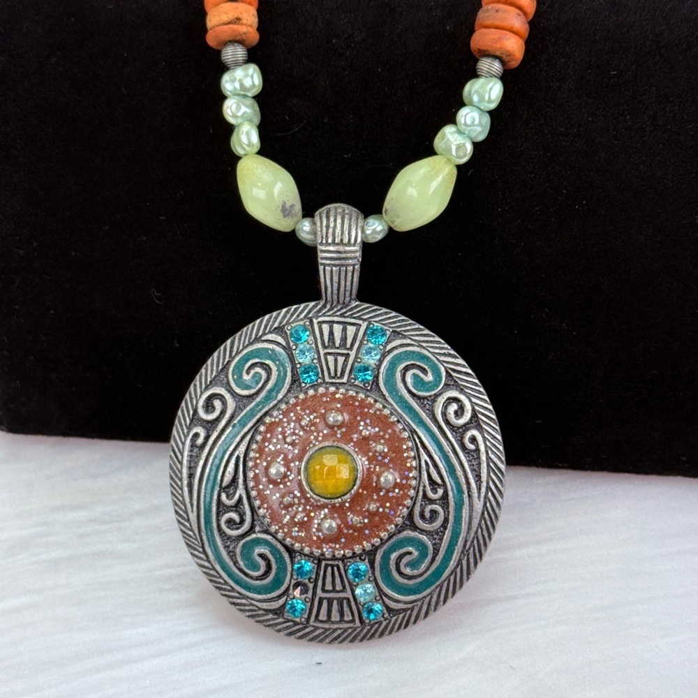 Bohemian chic Silvertone and Blue Pendant Necklace